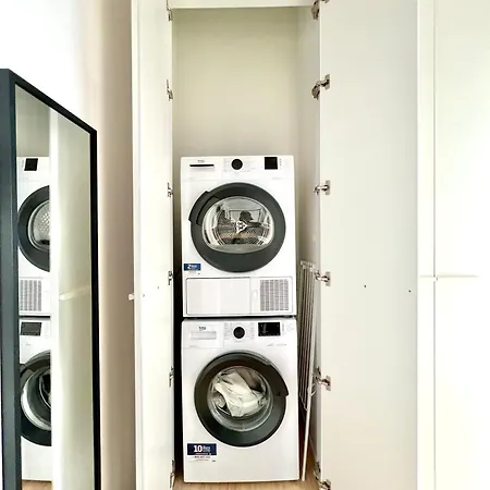 Lejlighed The Sunshine, With Eco-friendly Design & Rothko